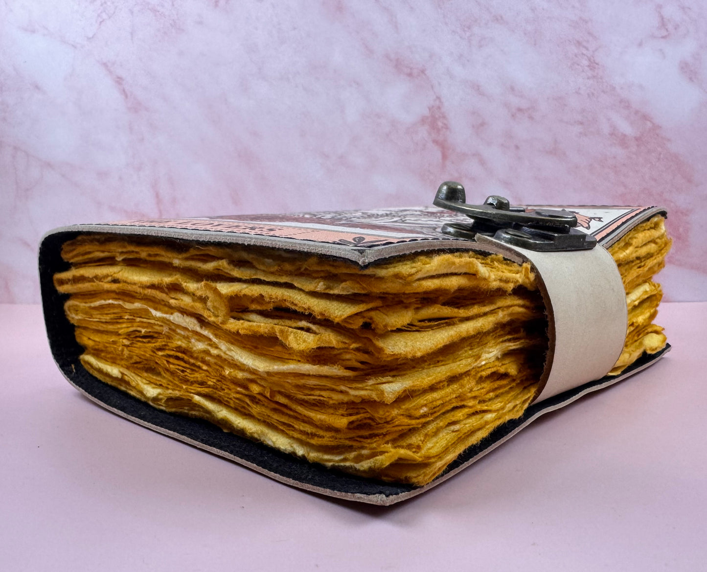 Carnets en cuir vieilli – Grimoire, Livre des Ombres ou compagnon du quotidien