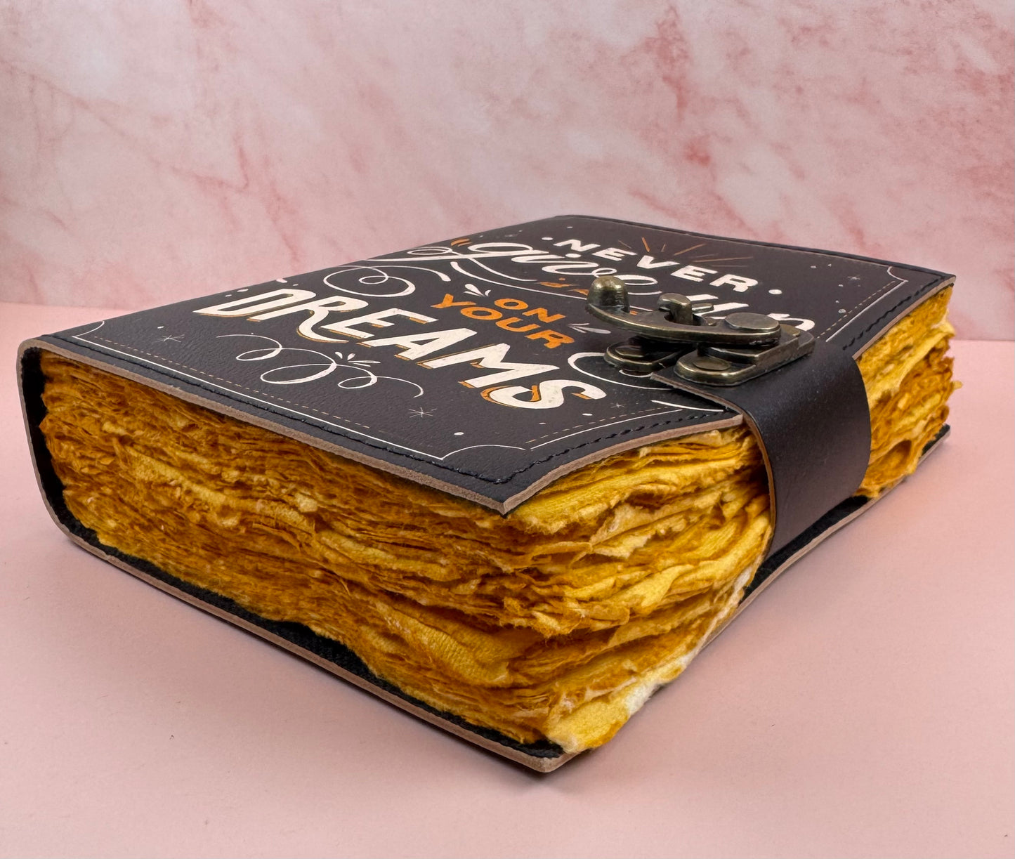 Carnets en cuir vieilli – Grimoire, Livre des Ombres ou compagnon du quotidien